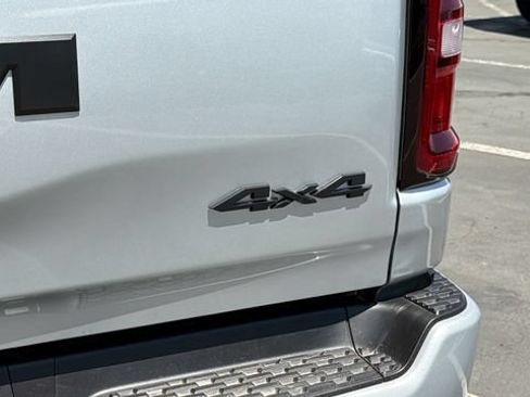 New 2026 RAM 1500 Express AWD/4WD image 11