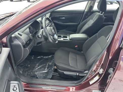 Used 2023 Nissan Sentra SV w/ All-Weather Package image 9