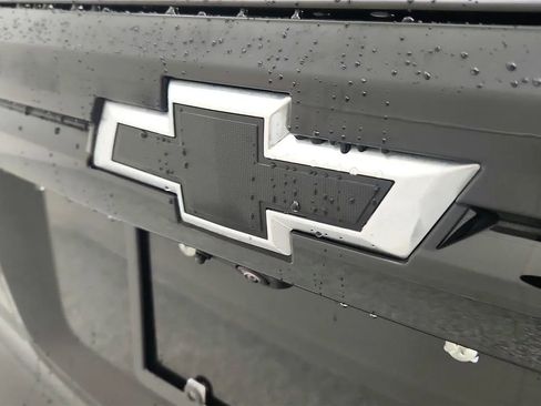 New 2026 Chevrolet Traverse RS FWD image 16