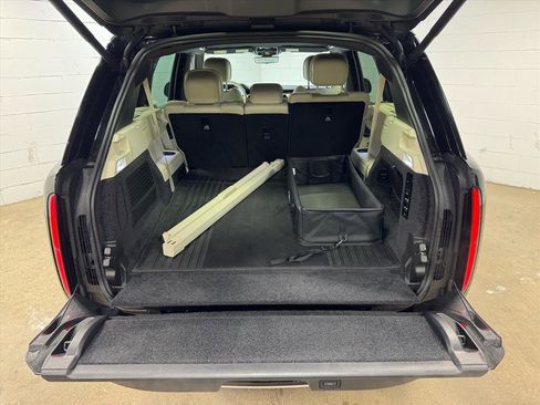 Used 2024 Land Rover Range Rover SE image 47