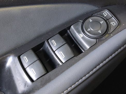 Used 2021 Buick Enclave Essence w/ Sound and Sites Package FWD image 27