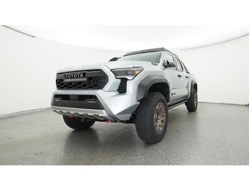 New 2025 Toyota Tacoma 4x4 Double Cab Hybrid image 70