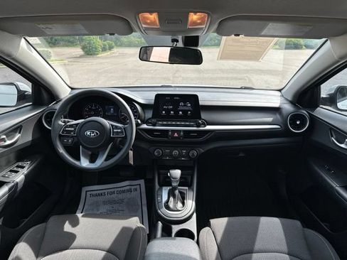Used 2020 Kia Forte LXS FWD image 10
