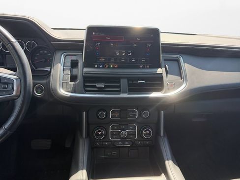 Used 2021 Chevrolet Tahoe Z71 w/ Z71 Signature Package AWD/4WD image 10