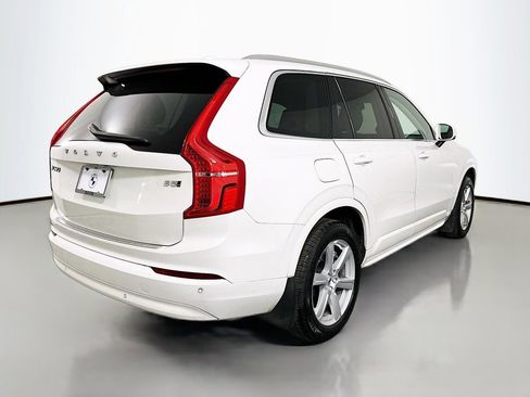 Used 2023 Volvo XC90 B5 Core w/ Protection Package Premier image 5
