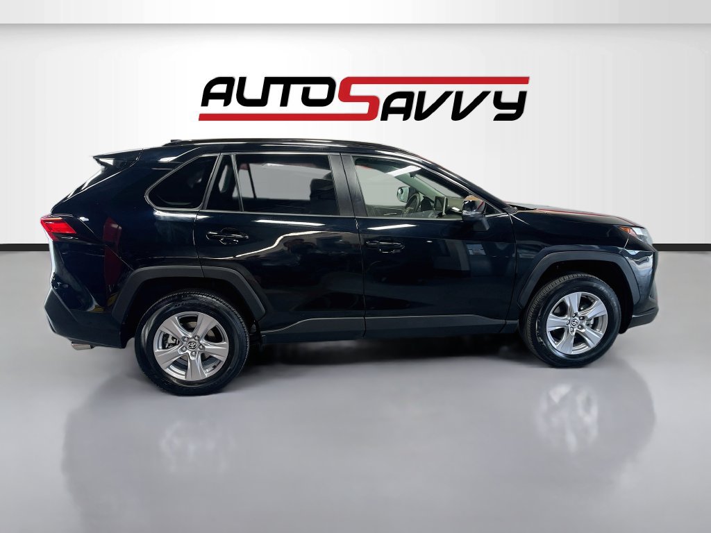 Used 2025 Toyota RAV4 XLE w/ Weather Package AWD/4WD image 8