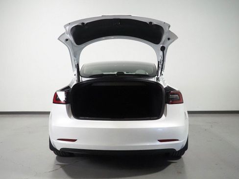 Used 2023 Tesla Model 3 RWD image 41