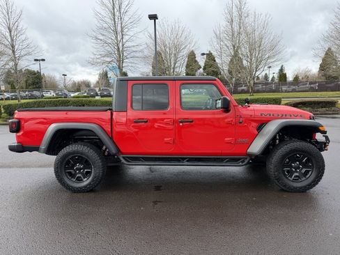 Used 2022 Jeep Gladiator Mojave image 9