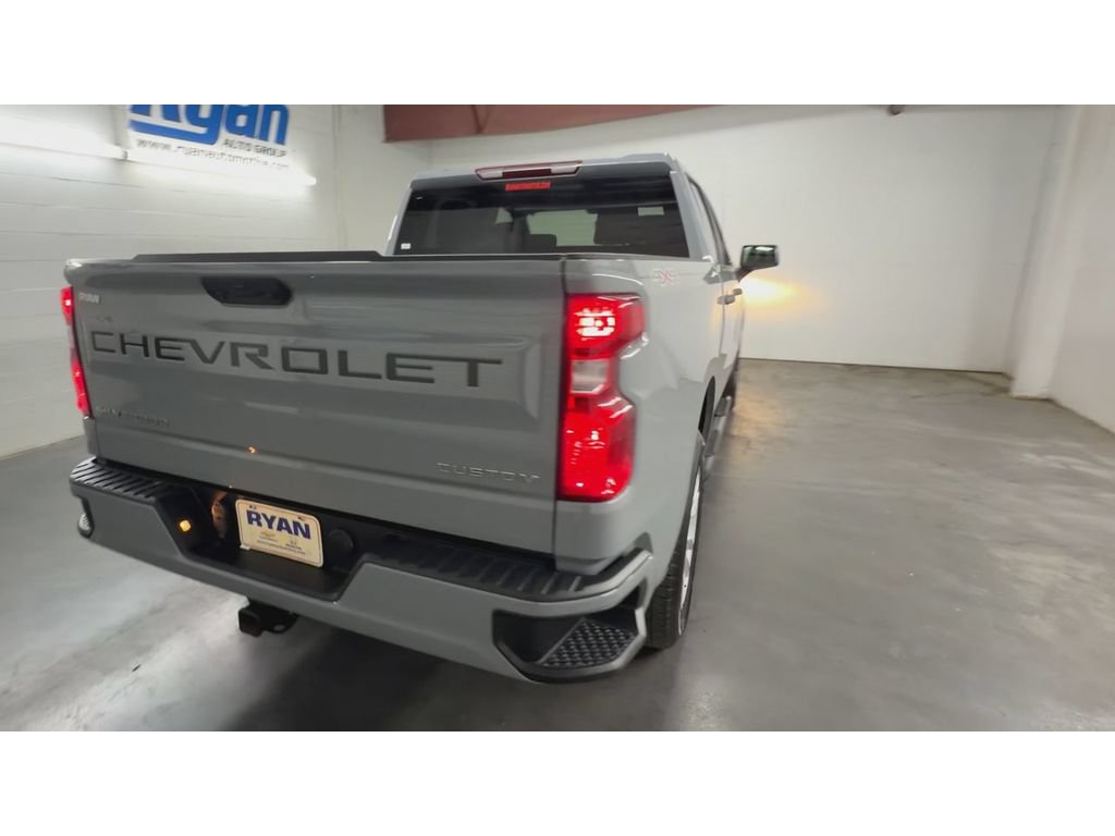 Certified 2025 Chevrolet Silverado 1500 Custom AWD/4WD image 8