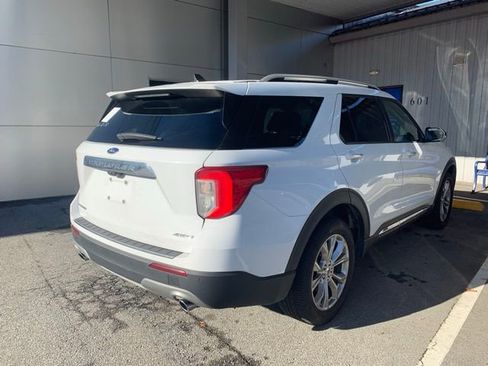 Used 2024 Ford Explorer Limited image 27