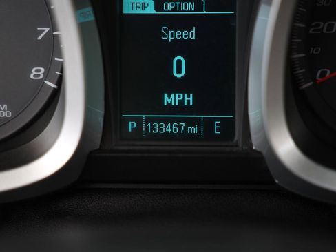 Used 2015 Chevrolet Equinox LT w/ Driver Convenience Package FWD image 35