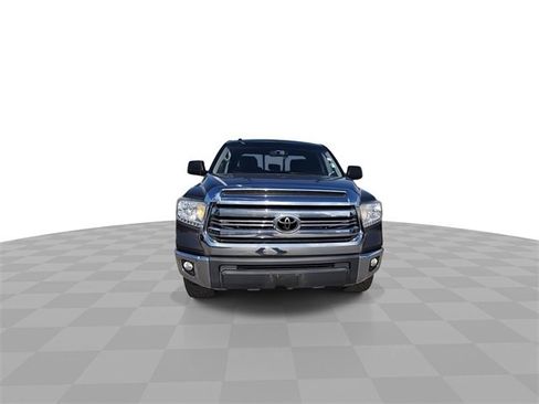 Used 2016 Toyota Tundra SR5 image 3