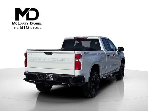 Certified 2019 Chevrolet Silverado 1500 Custom Trail Boss w/ Custom Convenience Package image 5