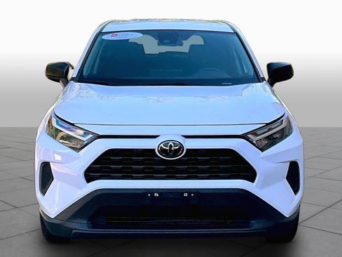 Certified 2024 Toyota RAV4 LE AWD/4WD image 4