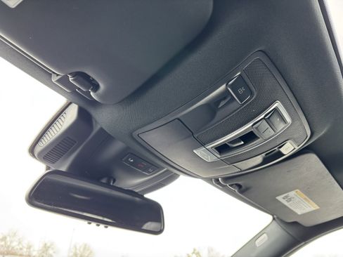 Used 2017 Mercedes-Benz GLE 350 4MATIC image 25