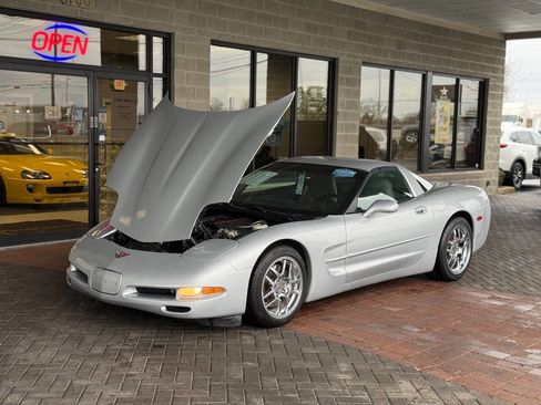 Used 1998 Chevrolet Corvette Coupe image 47