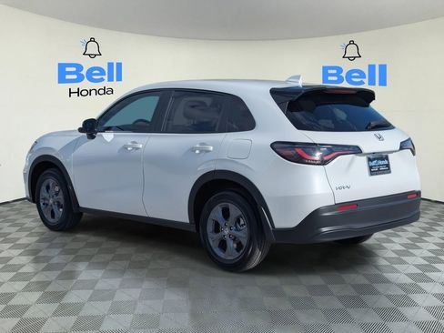 New 2026 Honda HR-V LX image 2