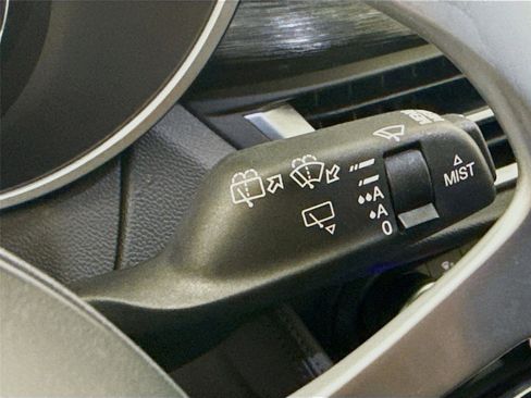 Used 2024 Alfa Romeo Stelvio Sprint image 6