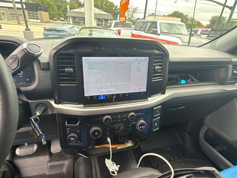 Used 2024 Ford F150 XL AWD/4WD image 16