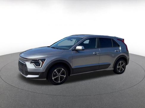 Used 2026 Kia Niro LX FWD image 7