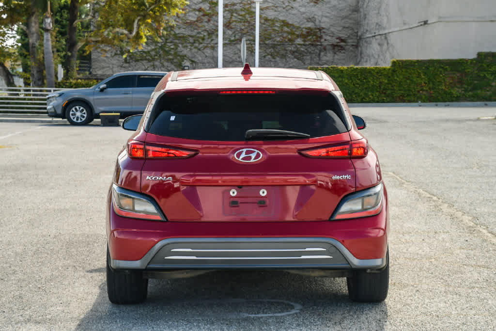 Used 2022 Hyundai Kona SEL w/ Convenience Package FWD image 9