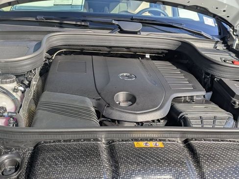 New 2026 Mercedes-Benz GLS 450 4MATIC image 15