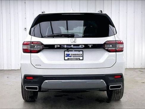 New 2026 Honda Pilot EX-L image 4