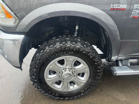 Used 2016 RAM 2500 Laramie w/ Convenience Group AWD/4WD image 18