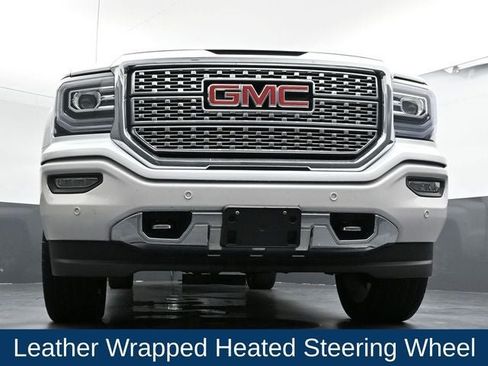 Used 2018 GMC Sierra 1500 Denali w/ Denali Ultimate Package AWD/4WD image 27