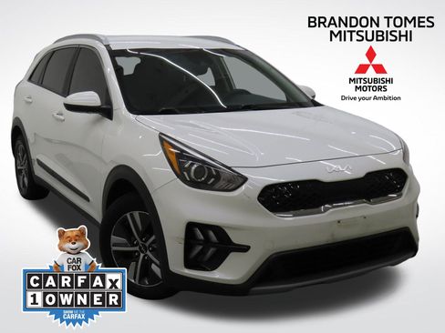 Used 2022 Kia Niro LXS image 1