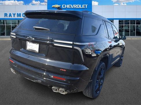 New 2026 Chevrolet Traverse RS image 3