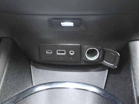 Used 2024 Chevrolet Malibu LT FWD image 30