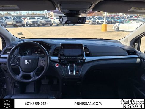 Used 2024 Honda Odyssey EX-L image 18