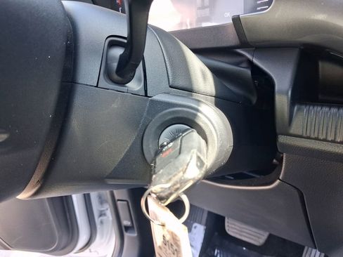 Used 2025 Ford Ranger XLT w/ Equipment Group 301A High RWD image 31