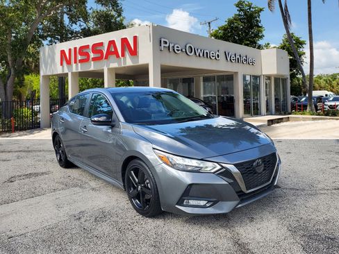 Certified 2022 Nissan Sentra SR image 3