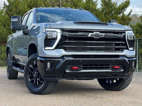 Used 2025 Chevrolet Silverado 2500 LT w/ Trail Boss Package image 93