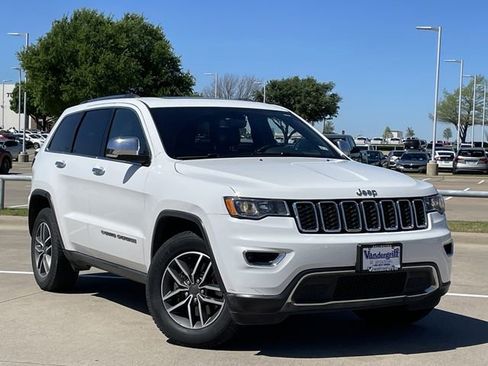 Used 2022 Jeep Grand Cherokee Limited image 2