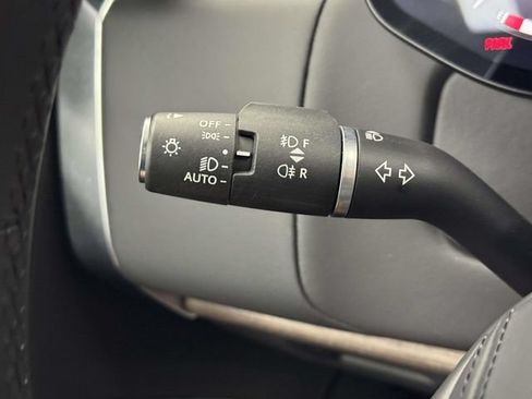 Used 2024 Land Rover Range Rover SE AWD/4WD image 33