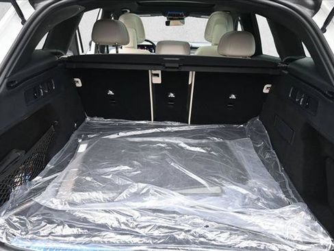 Certified 2026 Mercedes-Benz GLC 300 4MATIC image 24