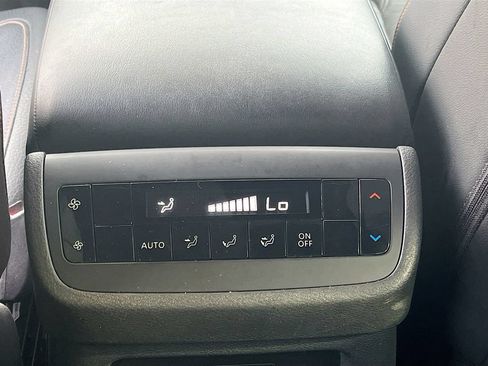 Used 2024 Nissan Pathfinder Rock Creek AWD/4WD image 24