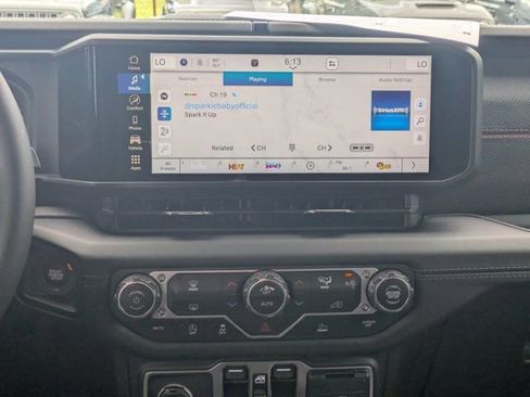 New 2025 Jeep Wrangler Unlimited Rubicon image 16