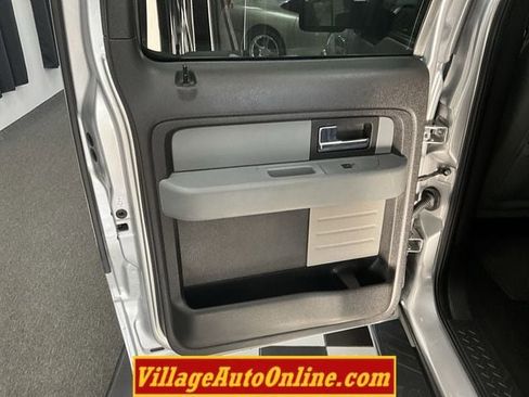 Used 2012 Ford F150 XLT w/ XLT Chrome Pkg image 21
