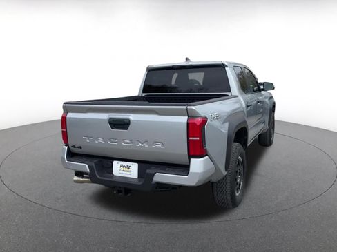 Used 2025 Toyota Tacoma TRD Off-Road image 11