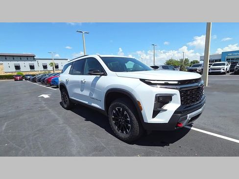 New 2026 Chevrolet Traverse Z71 w/ Driver Confidence Package AWD/4WD image 26