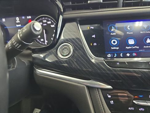 Used 2020 Cadillac XT6 Premium Luxury AWD/4WD image 25