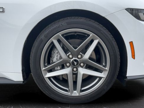 Used 2024 Ford Mustang GT Premium RWD image 36