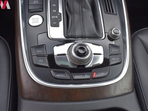 Used 2017 Audi Q5 2.0T Premium Plus w/ Technology Package image 24