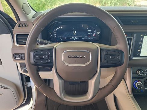 Used 2023 GMC Yukon Denali w/ LPO, Floor Liner Package RWD image 37