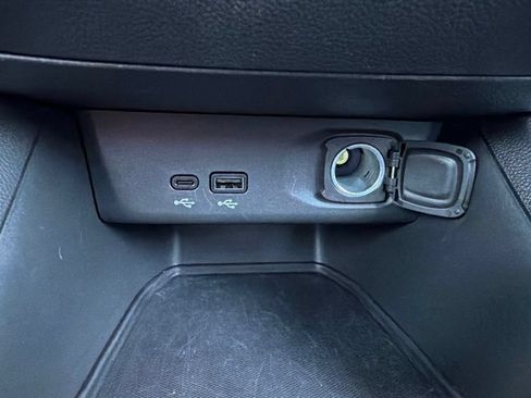 Certified 2026 Buick Envista Preferred FWD image 24