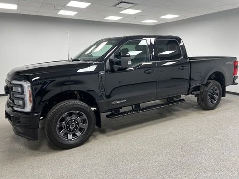 Used 2024 Ford F350 Lariat w/ Lariat Ultimate Package image 6